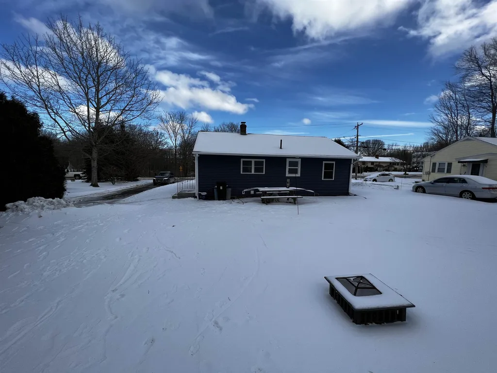 174 Portsmouth Avenue Greenland NH 03840