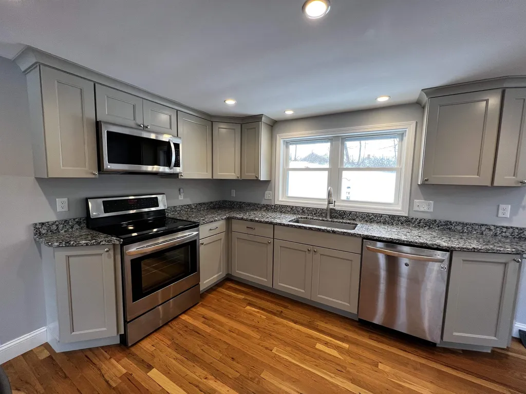174 Portsmouth Avenue Greenland NH 03840