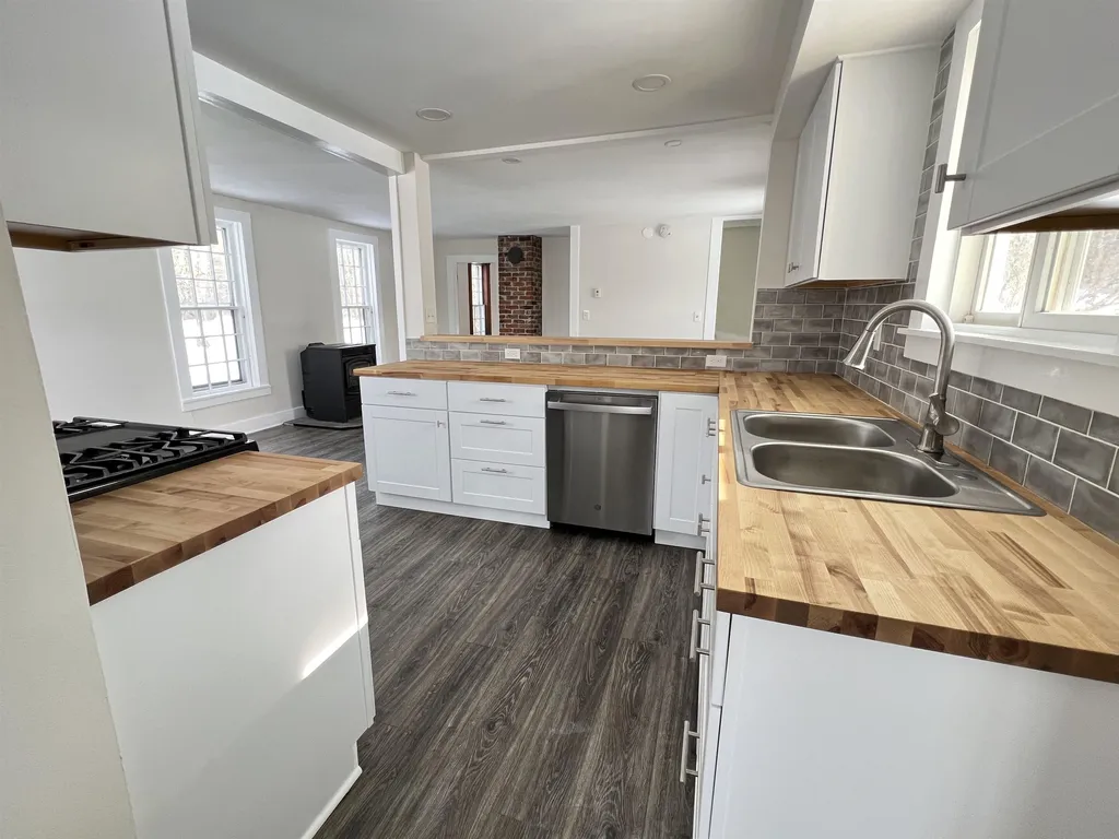 110 River Road Walpole NH 03608