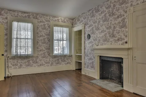 61 Elm Street Walpole NH 03608