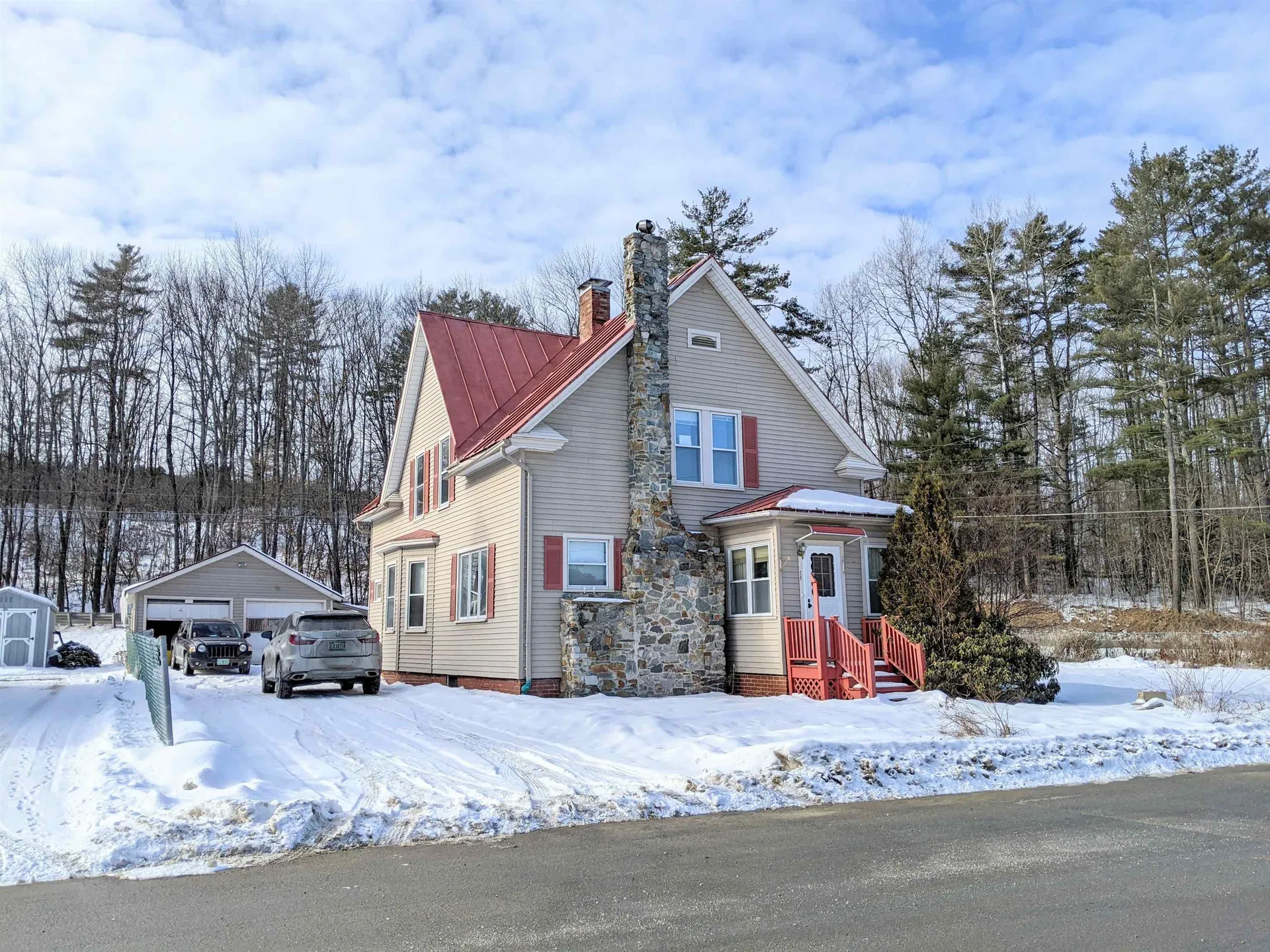 26 School Street Ryegate VT 05042