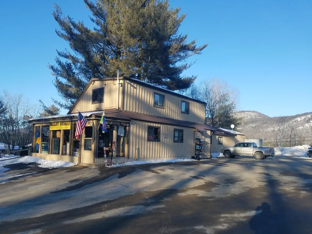 1289 White Mountain Highway Conway NH 03860