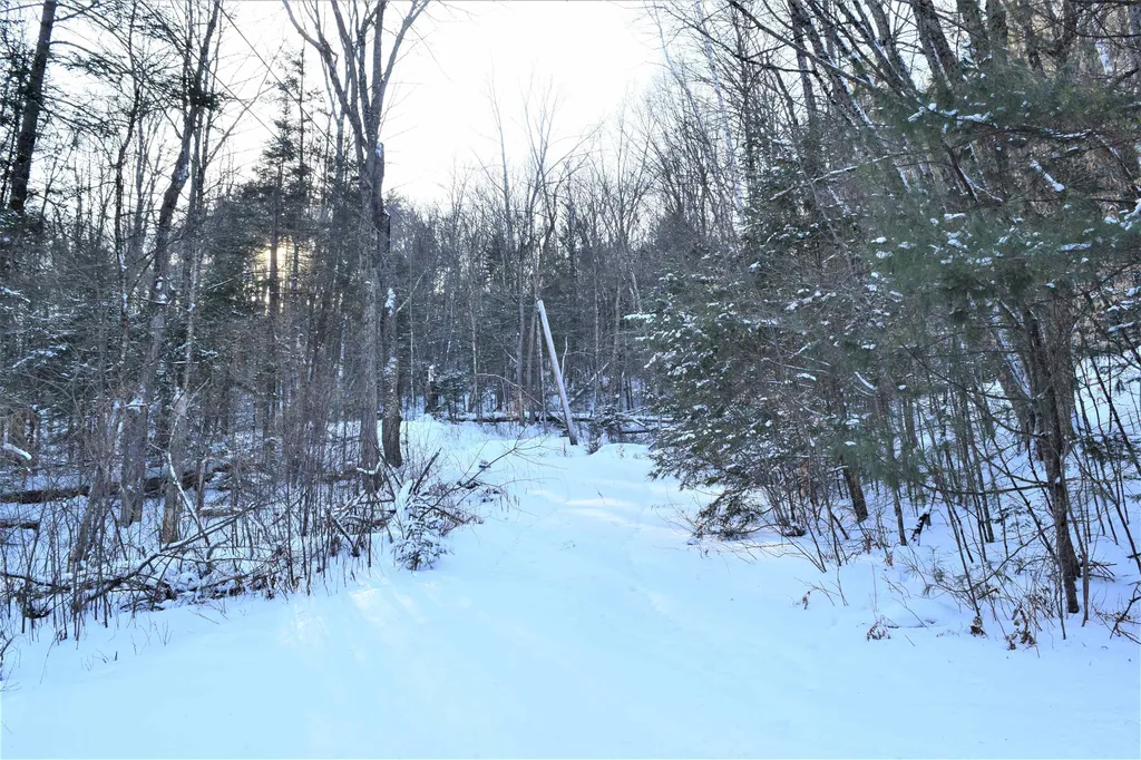 Belknap Drive Haverhill NH 03765
