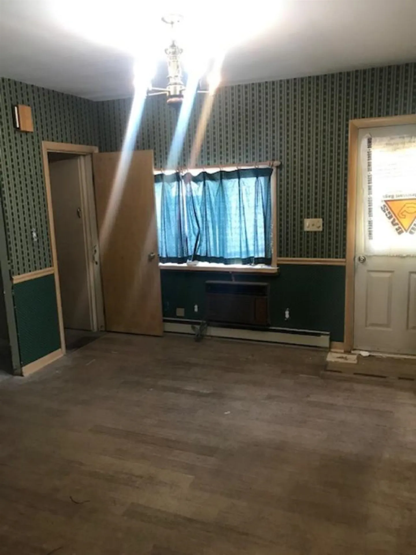 58 Kimball Street Manchester NH 03102