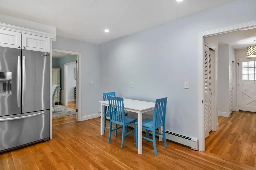 9 Longwood Drive Hampton NH 03842