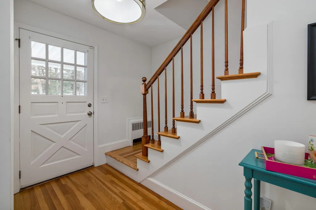 9 Longwood Drive Hampton NH 03842