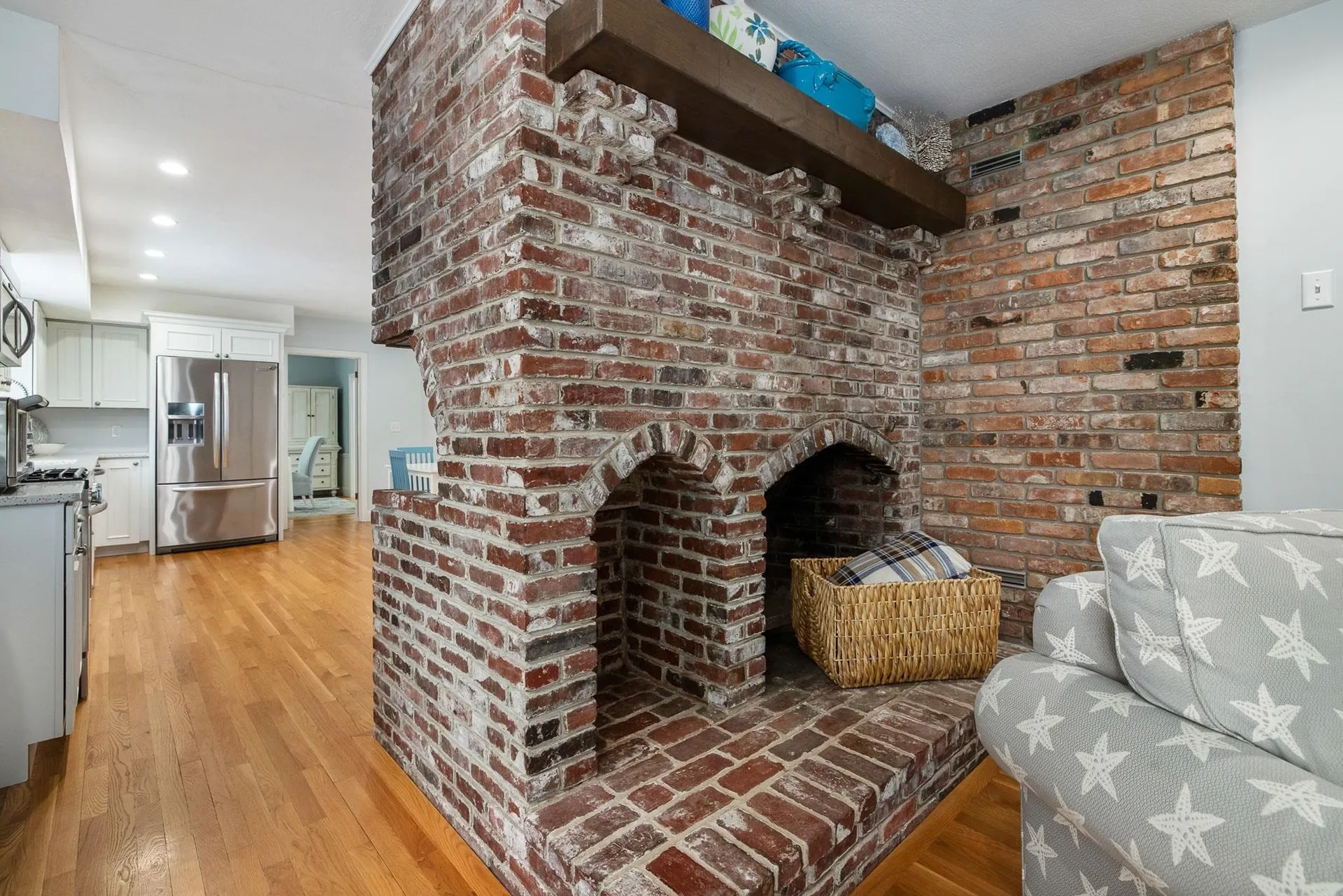 9 Longwood Drive Hampton NH 03842