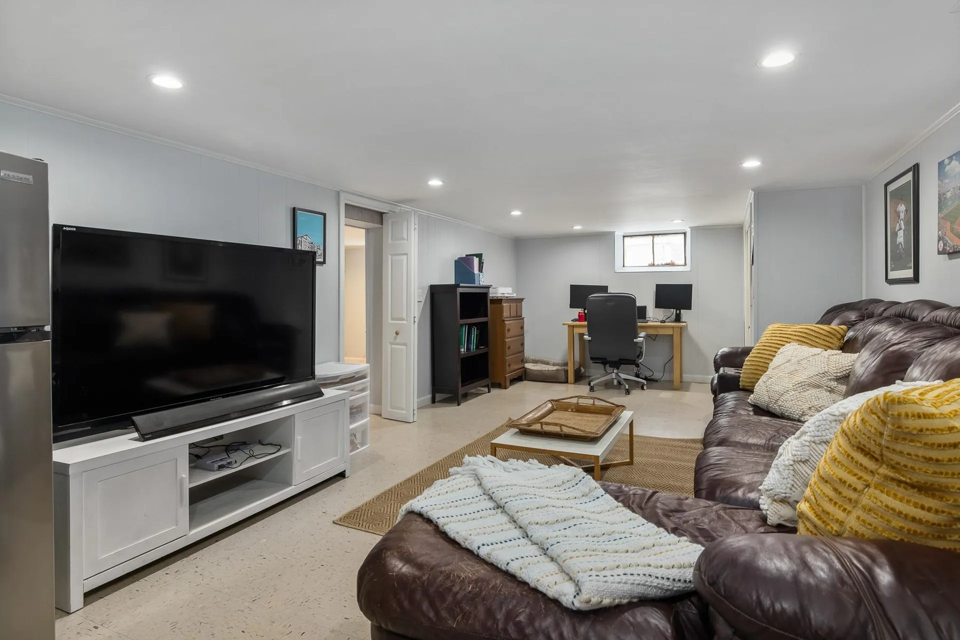 9 Longwood Drive Hampton NH 03842