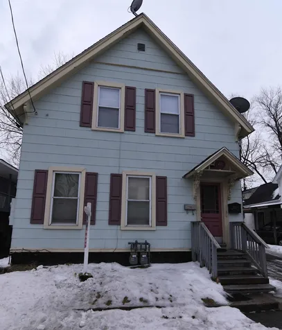 41 Sterling Avenue Manchester NH 03103