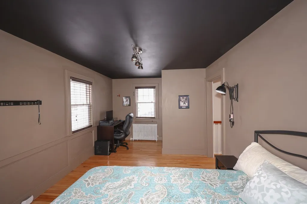 606 Candia Road Manchester NH 03109