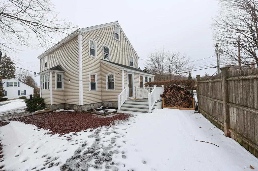 606 Candia Road Manchester NH 03109