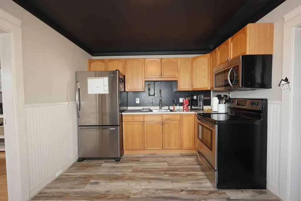 606 Candia Road Manchester NH 03109