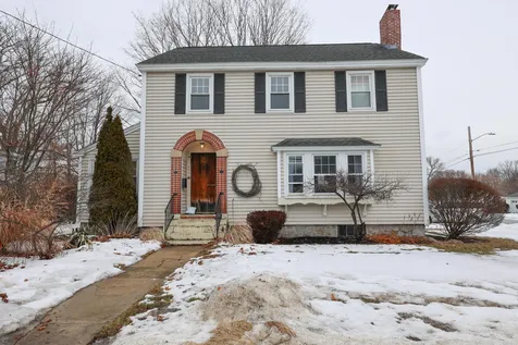 606 Candia Road Manchester NH 03109