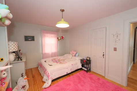 606 Candia Road Manchester NH 03109