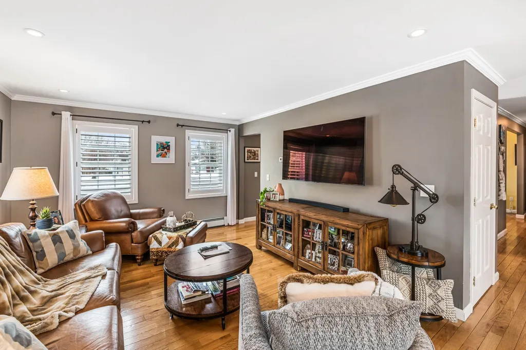 485 Coolidge Avenue Manchester NH 03102