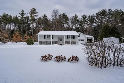 10 Arcadian Lane Litchfield NH 03052