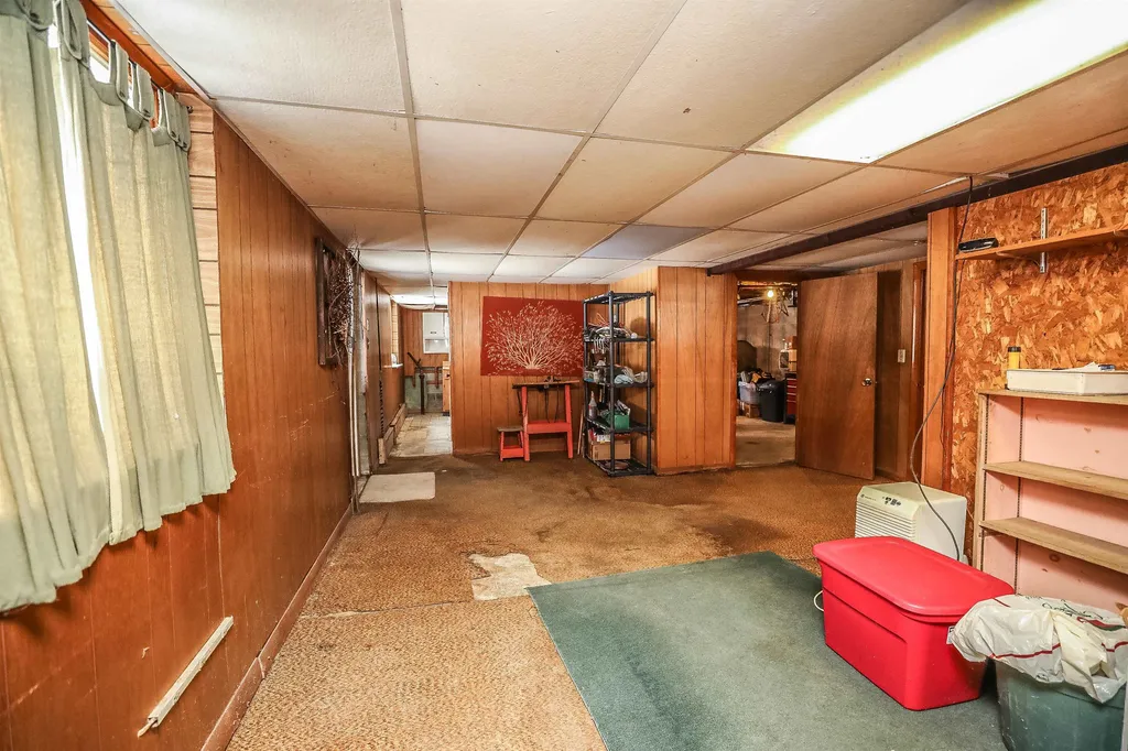19 Keyes Hill Road Pelham NH 03076