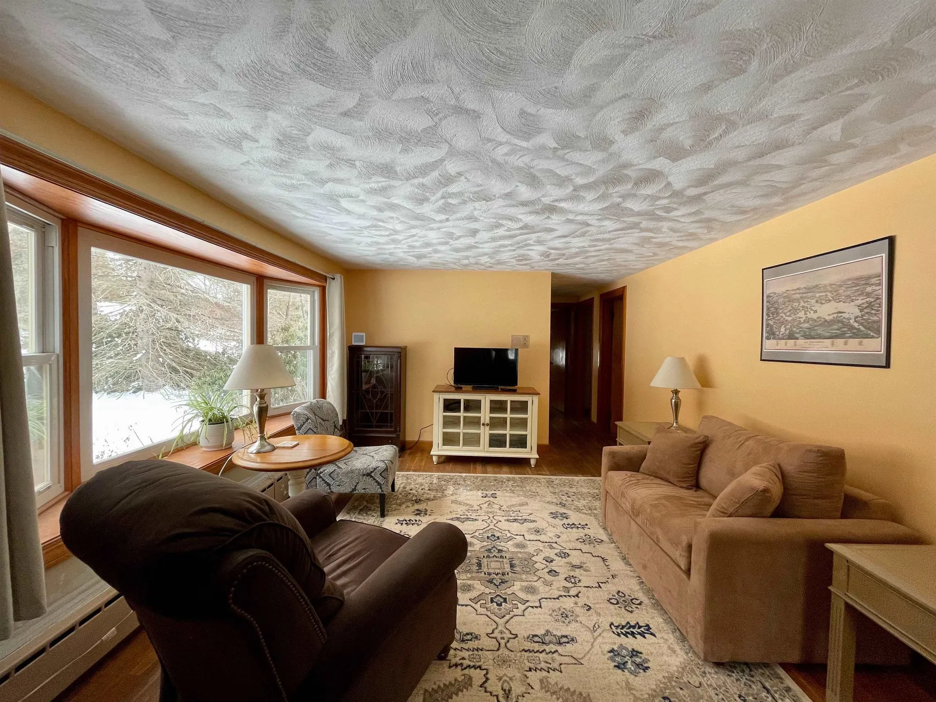 19 Keyes Hill Road Pelham NH 03076