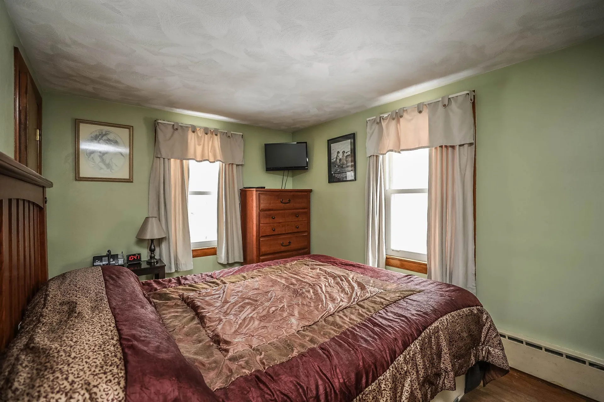 19 Keyes Hill Road Pelham NH 03076