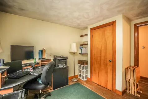 19 Keyes Hill Road Pelham NH 03076