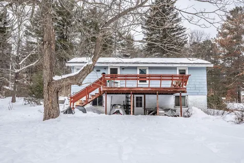 19 Keyes Hill Road Pelham NH 03076