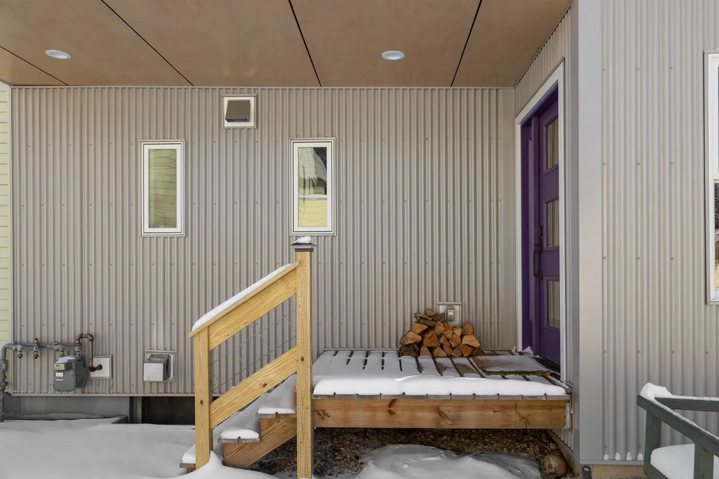 72 North Street Winooski VT 05404