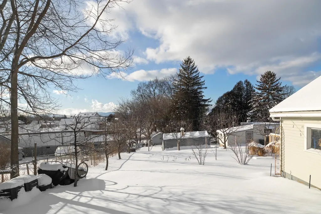 72 North Street Winooski VT 05404