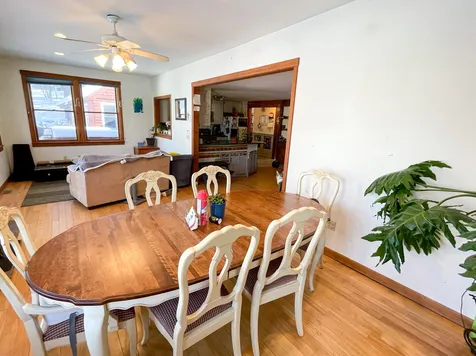 377 Grafton Street Chester VT 05143