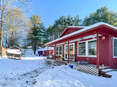 377 Grafton Street Chester VT 05143
