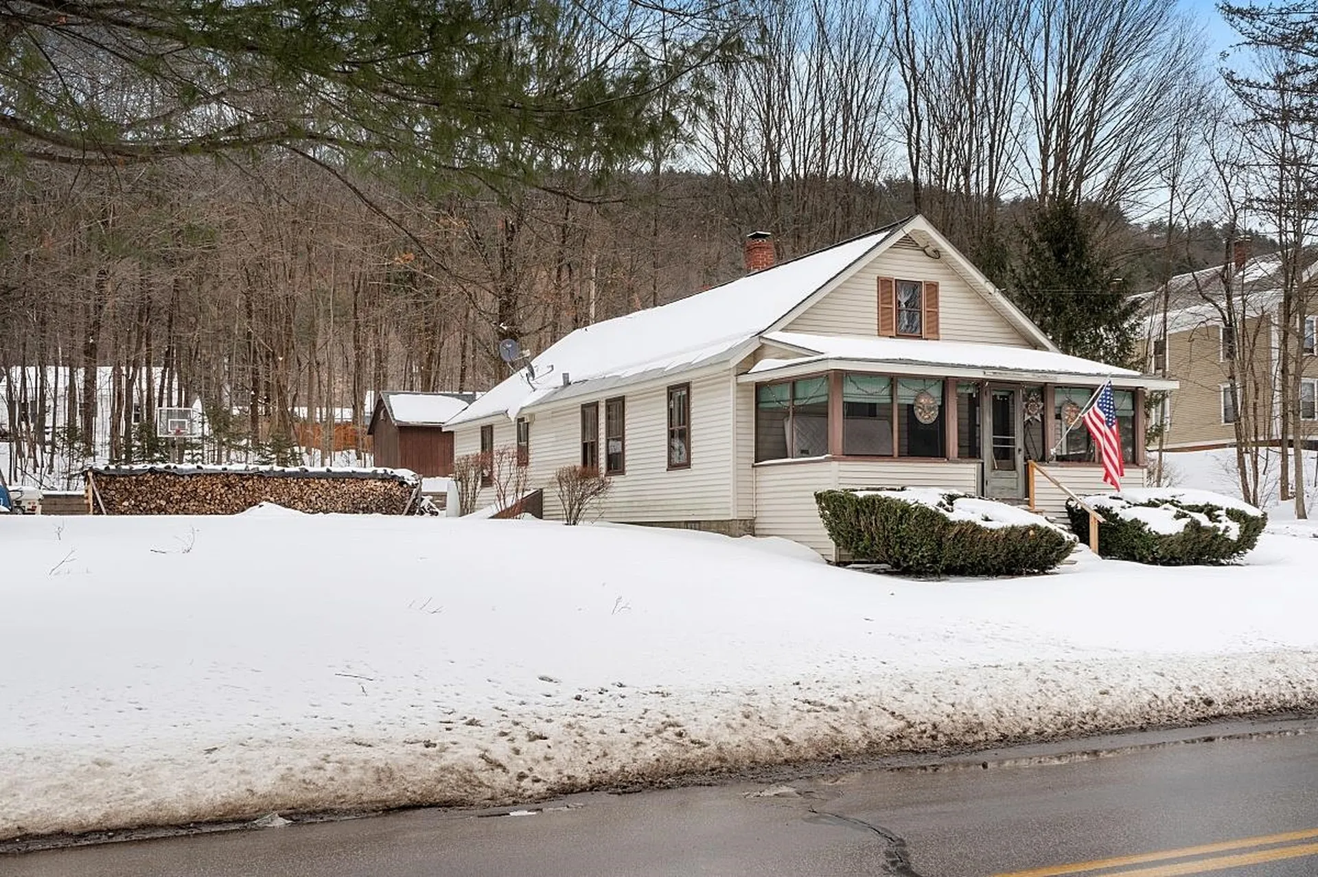 76 Eastern Avenue Keene NH 03431