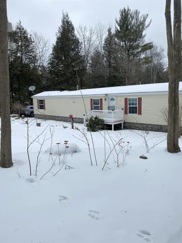 56 Middle Oxbow Road Hinsdale NH 03451