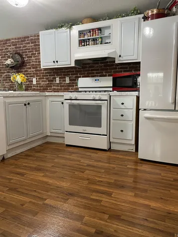 56 Middle Oxbow Road Hinsdale NH 03451