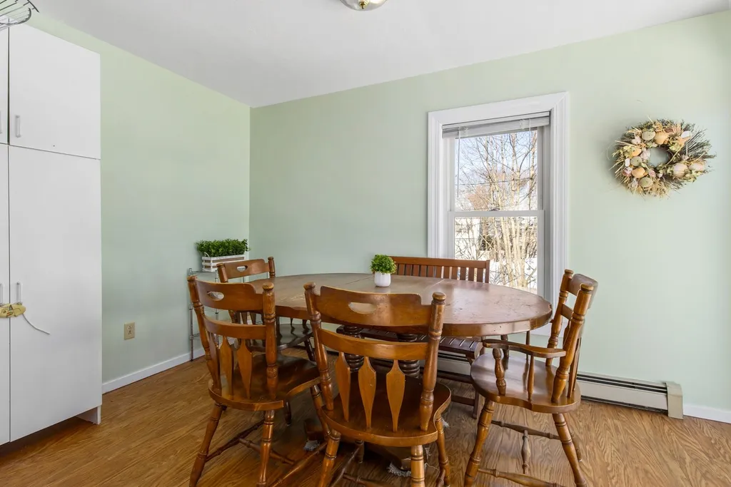 6 Ash Street Hampton NH 03842