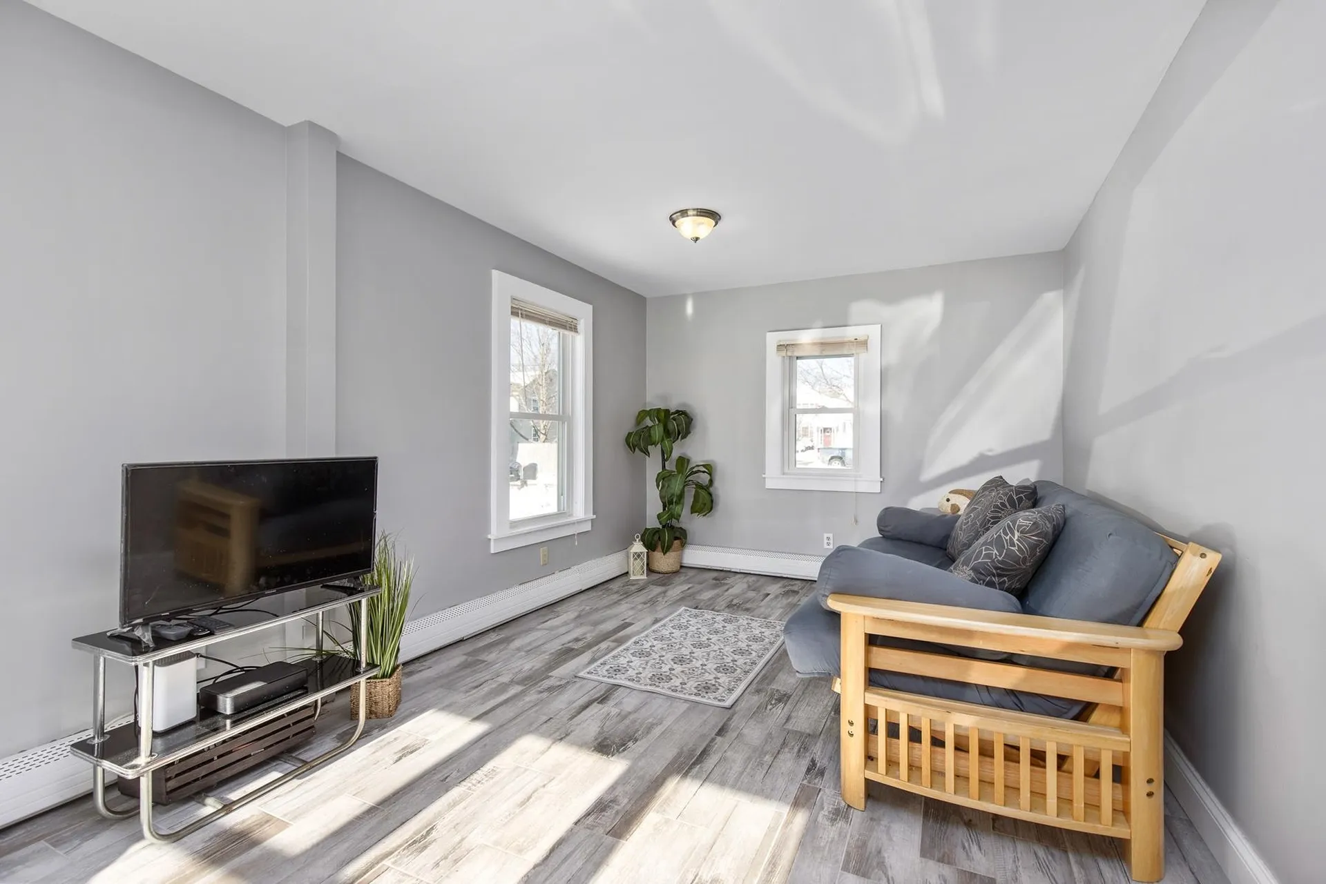 6 Ash Street Hampton NH 03842