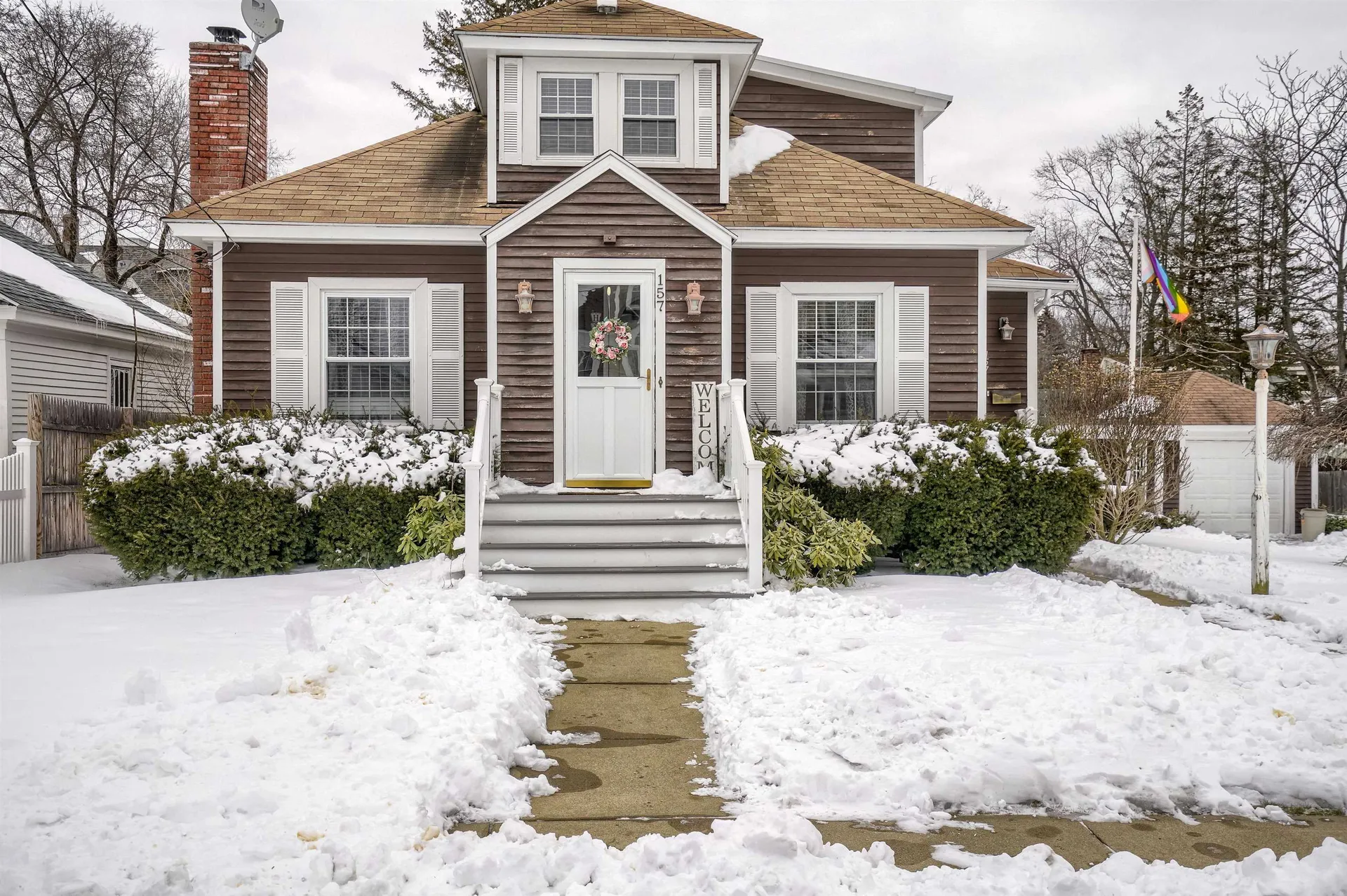 157 Sunnyside Street Manchester NH 03103