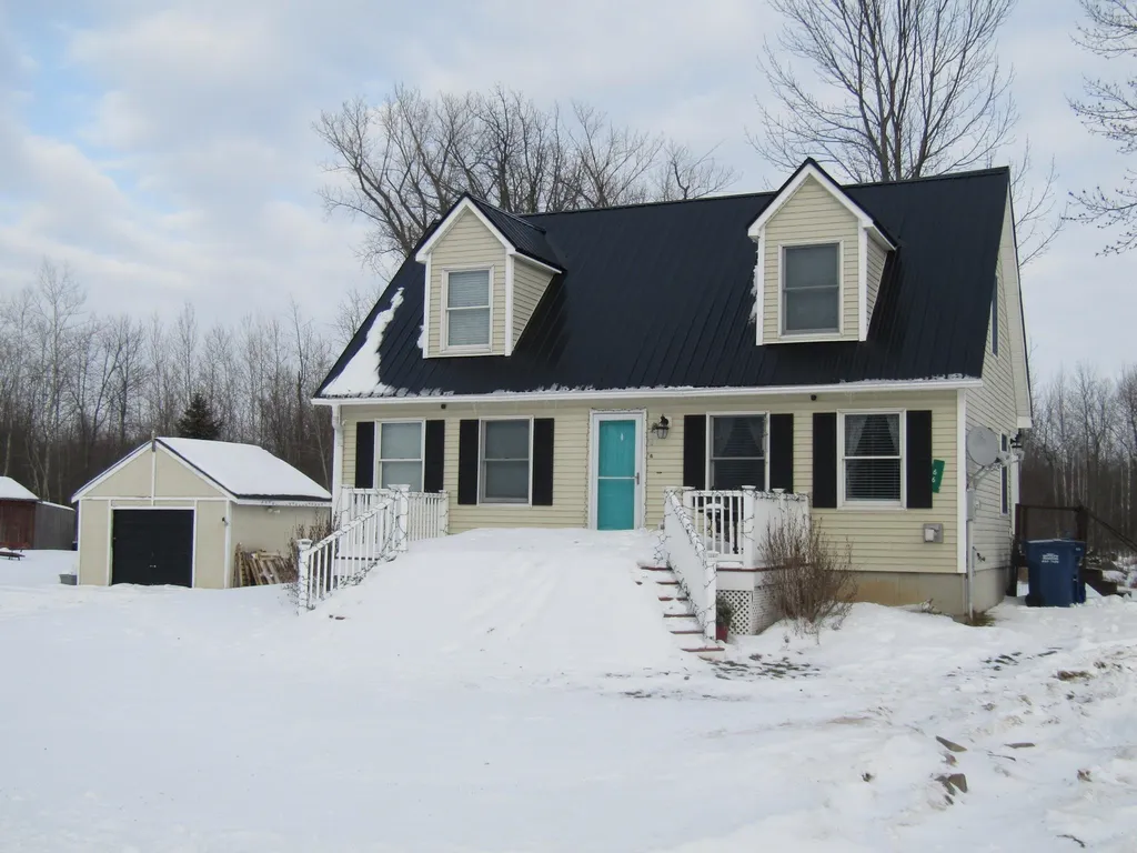 66 Baker Street Alburgh VT 05440