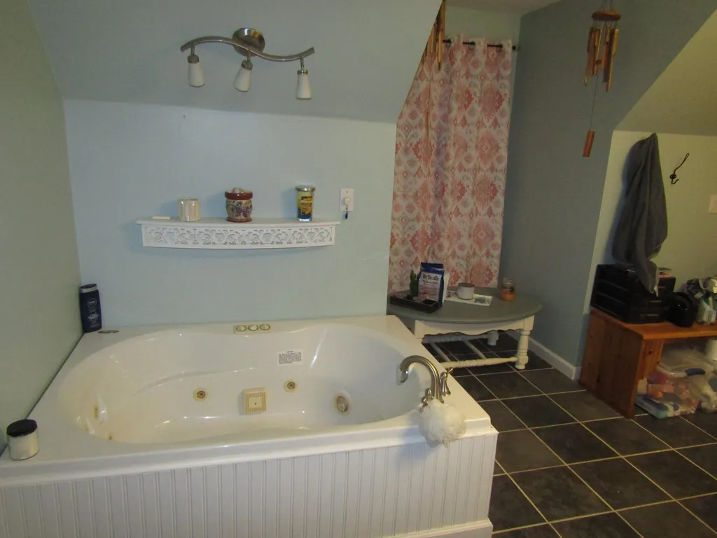66 Baker Street Alburgh VT 05440
