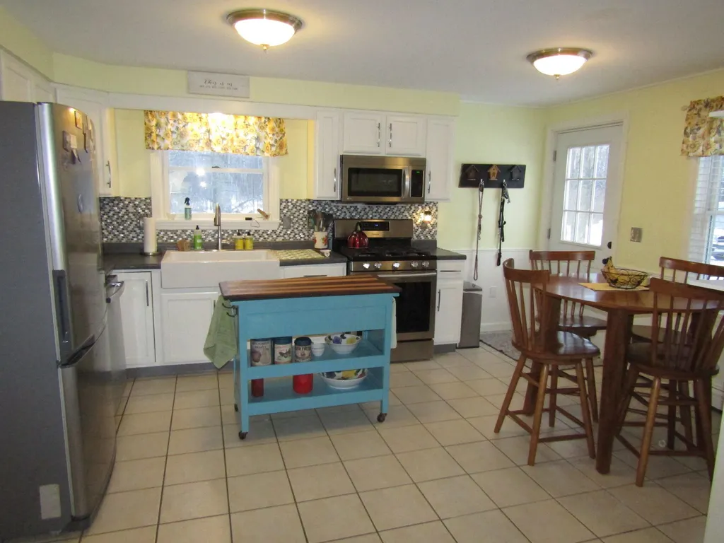 66 Baker Street Alburgh VT 05440
