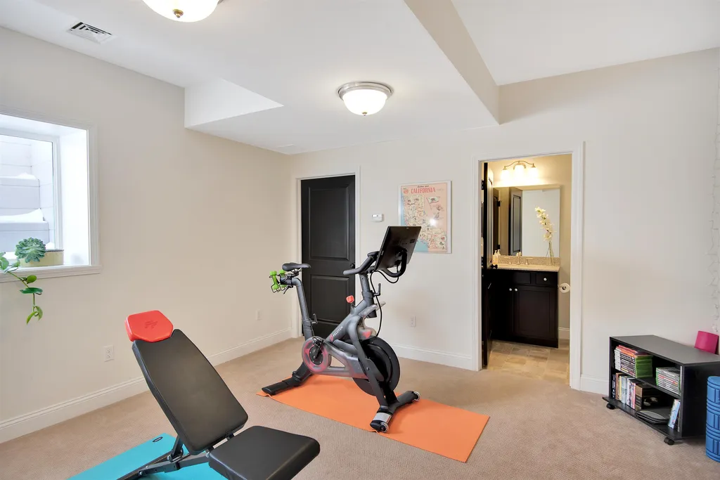 160 Sadie Lane South Burlington VT 05403