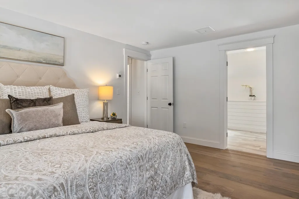 12 Regina Road Portsmouth NH 03801