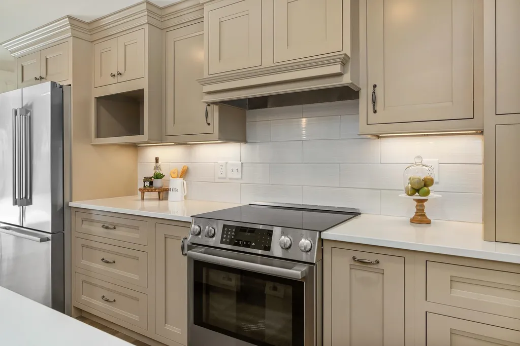 12 Regina Road Portsmouth NH 03801
