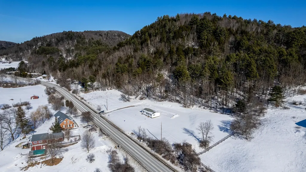 4460 Route 113 Thetford VT 05074
