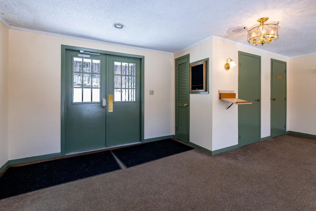 4460 Route 113 Thetford VT 05074