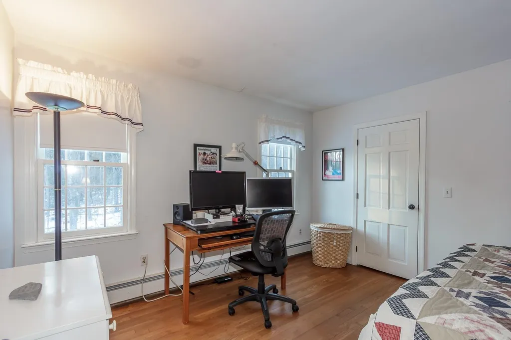 98 Christian Hill Road Amherst NH 03031