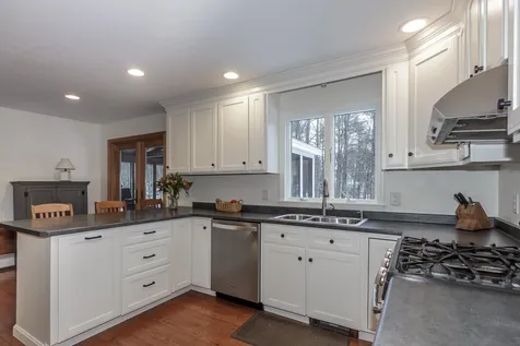 98 Christian Hill Road Amherst NH 03031
