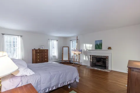 98 Christian Hill Road Amherst NH 03031