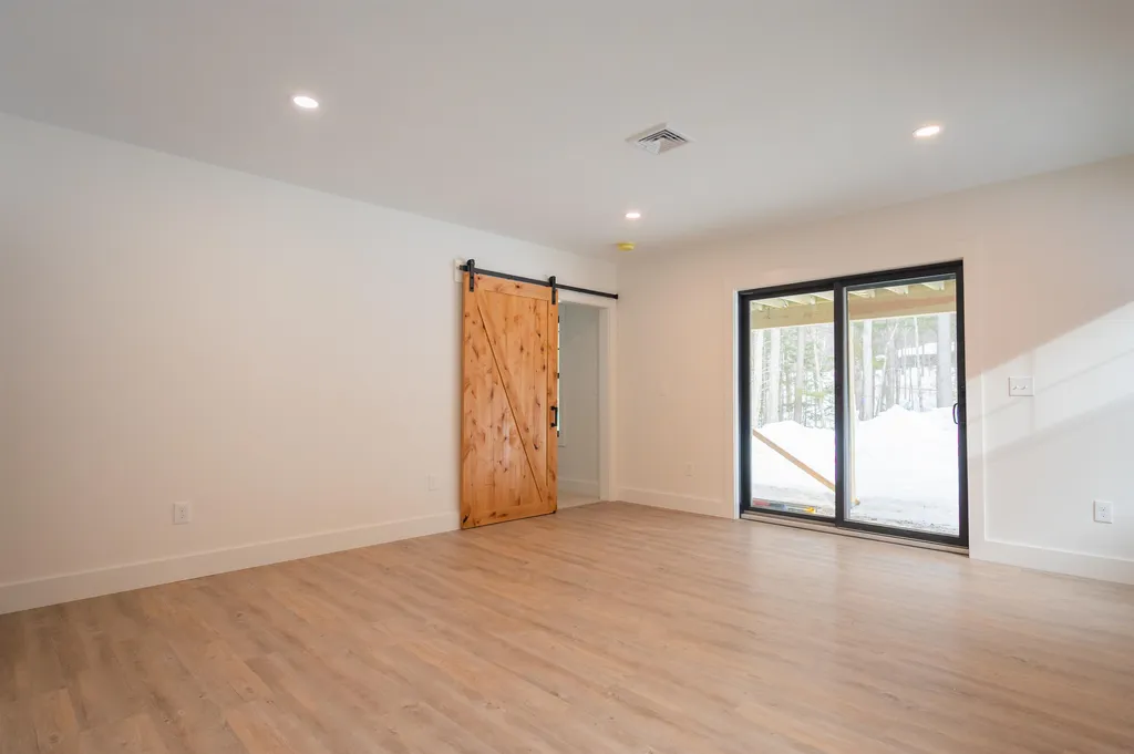 55c Whitaker Lane Conway NH 03860