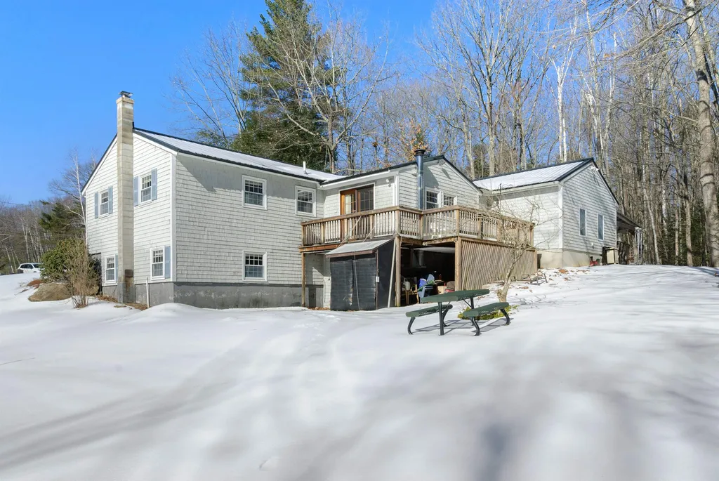 24 Coburn Hill Road Danville NH 03819