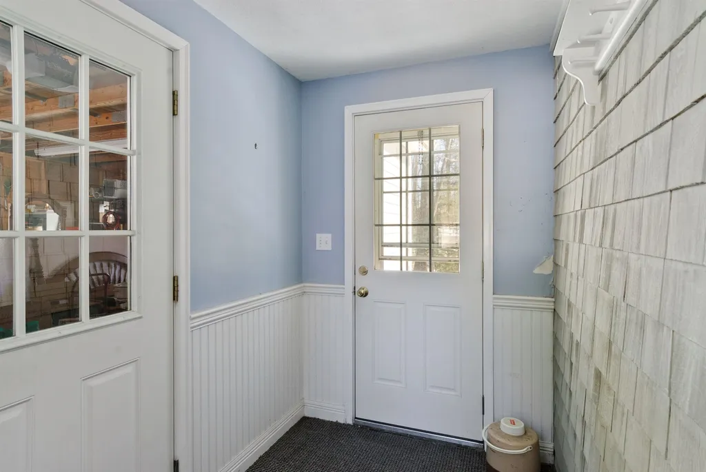 24 Coburn Hill Road Danville NH 03819