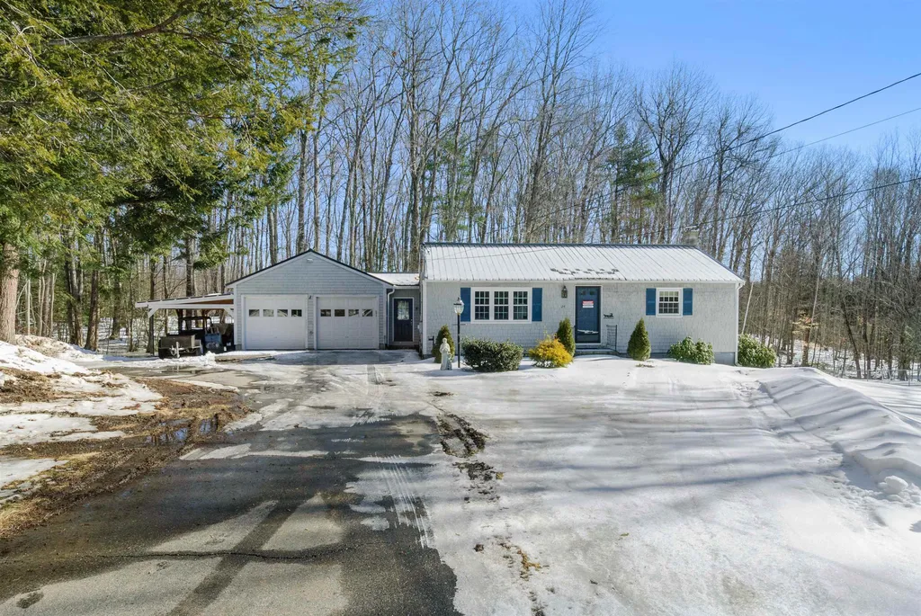 24 Coburn Hill Road Danville NH 03819